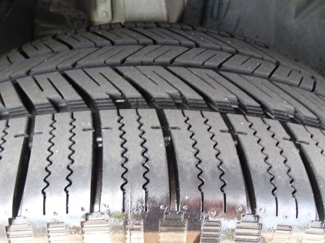 Used 2018 Volvo XC90 T5 Momentum w/ Convenience Package FWD image 34