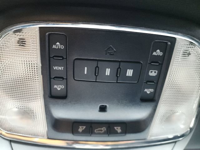 Used 2021 Jeep Grand Cherokee Limited w/ Luxury Group II image 25