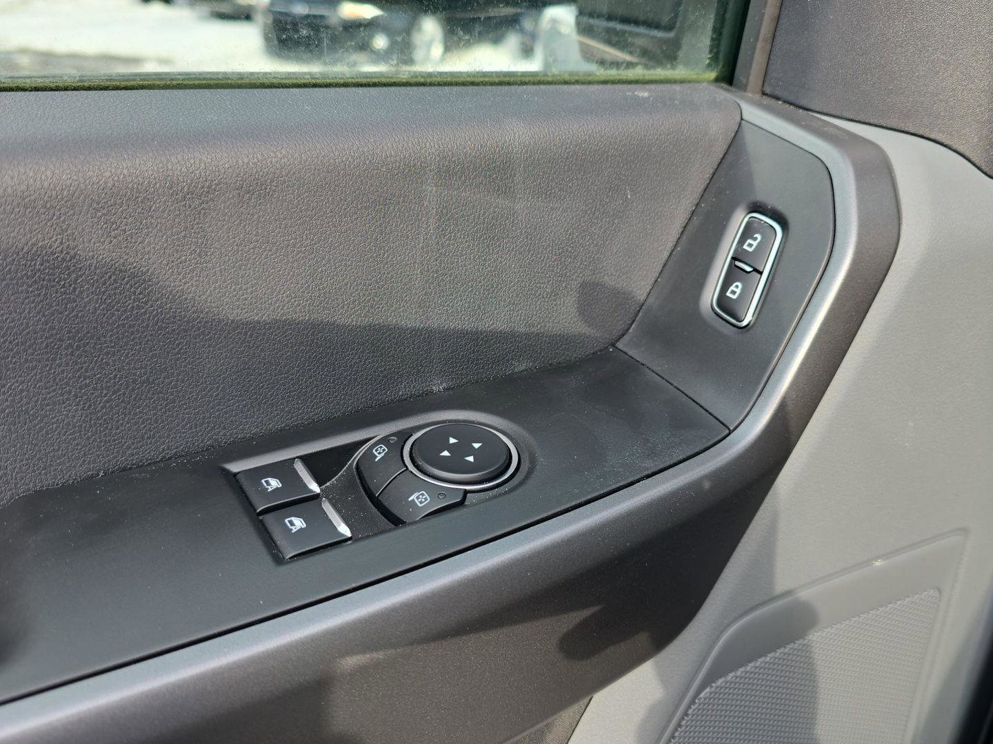 New 2025 Ford F250 XLT w/ 360-Degree Camera Package image 12