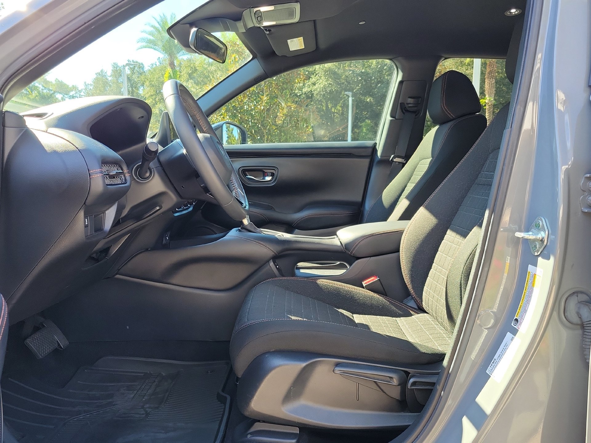 Used 2024 Honda HR-V Sport image 24