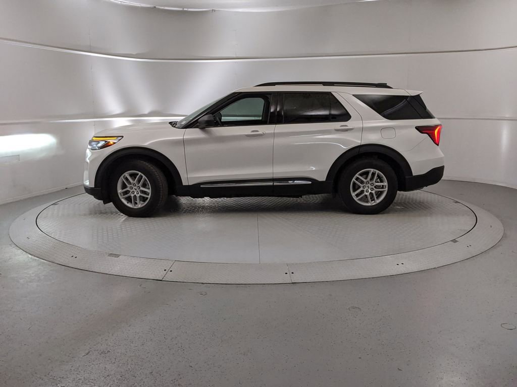 New 2025 Ford Explorer Active image 5