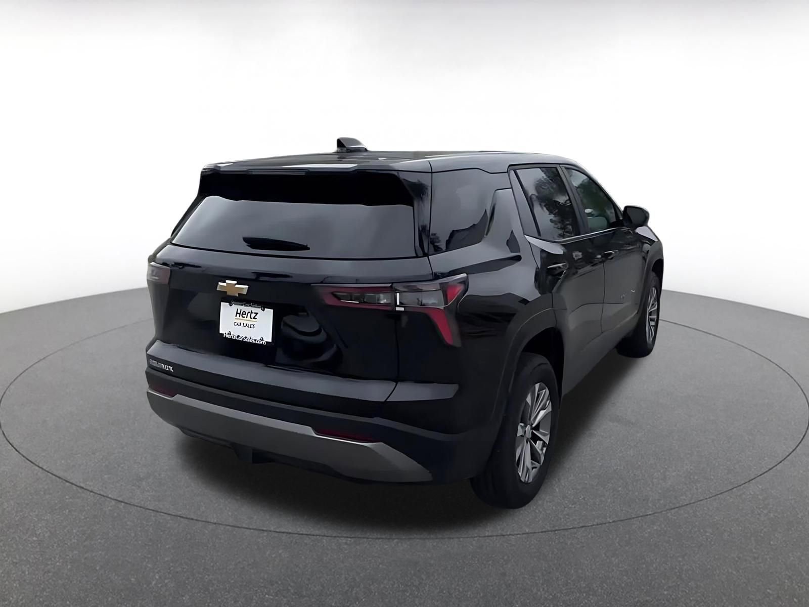 Used 2025 Chevrolet Equinox LT FWD image 14