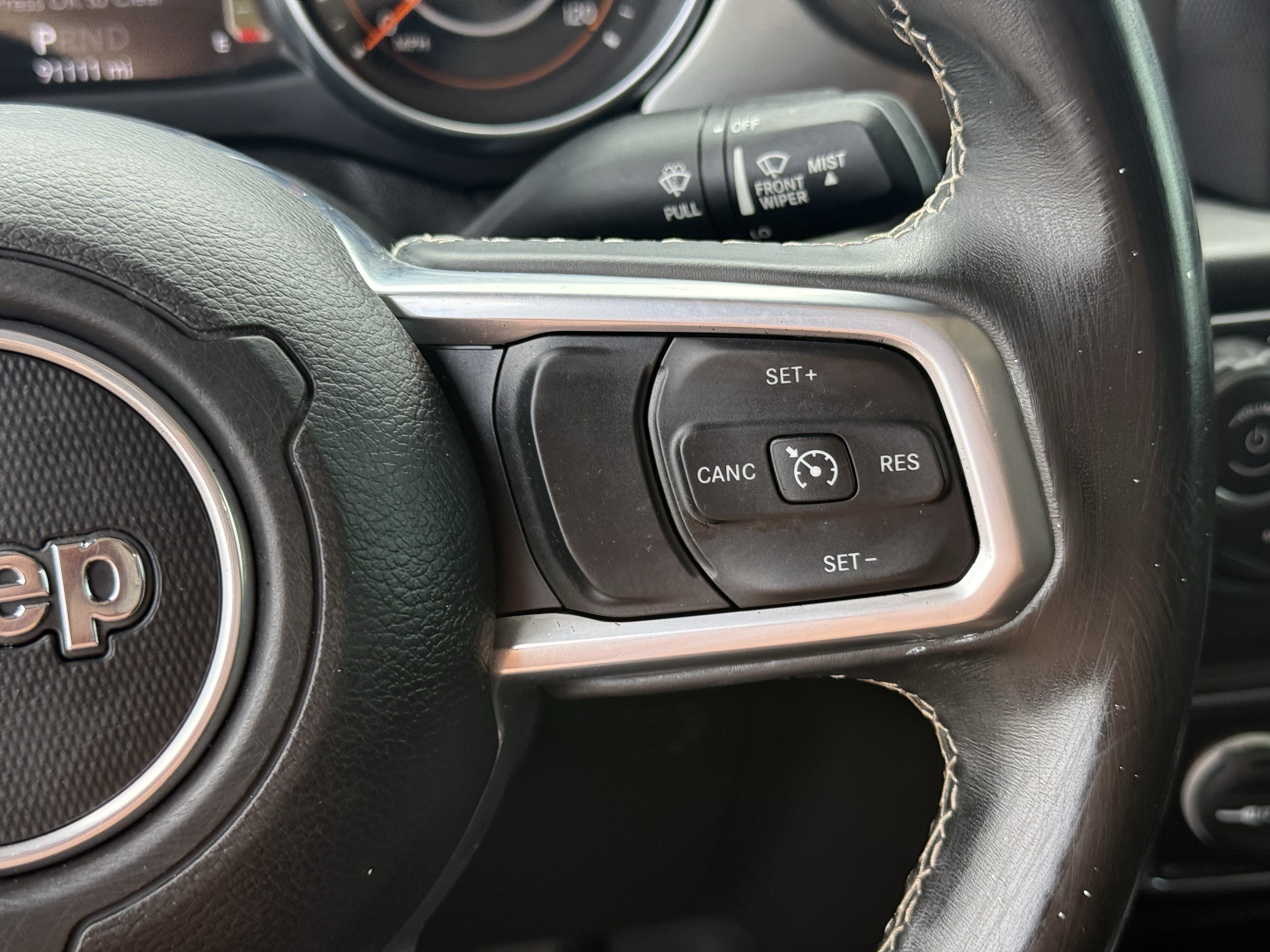 Used 2020 Jeep Gladiator Overland AWD/4WD image 17