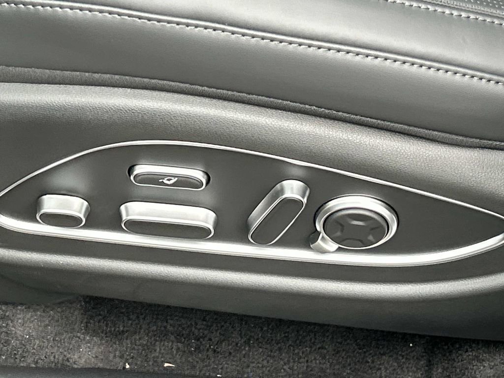 New 2026 Hyundai Palisade Calligraphy AWD/4WD image 16