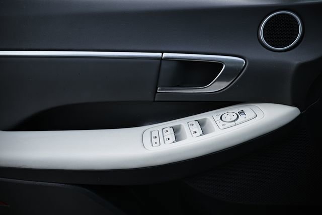 Used 2023 Hyundai Sonata SEL w/ Cargo Package image 12