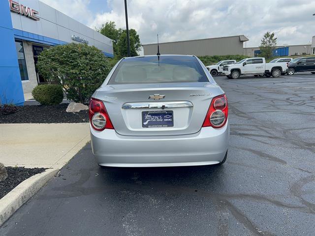 Used 2014 Chevrolet Sonic LT FWD image 6