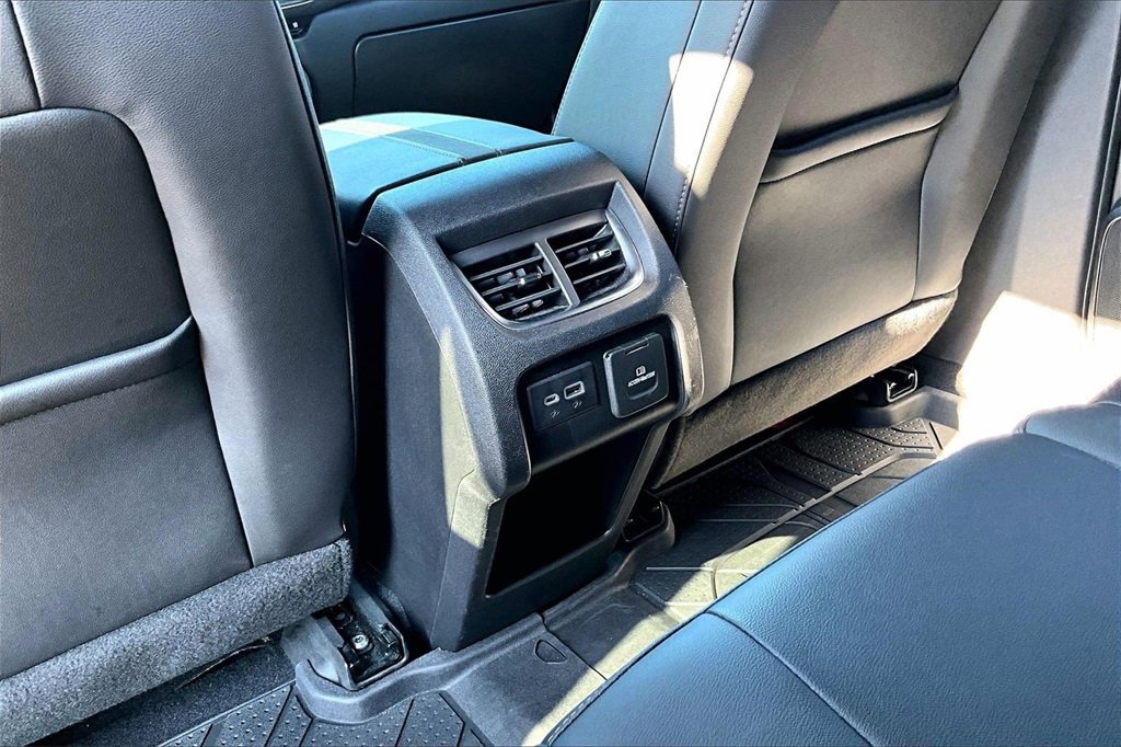 Used 2021 Chevrolet Blazer Premier w/ Driver Confidence II Package image 25