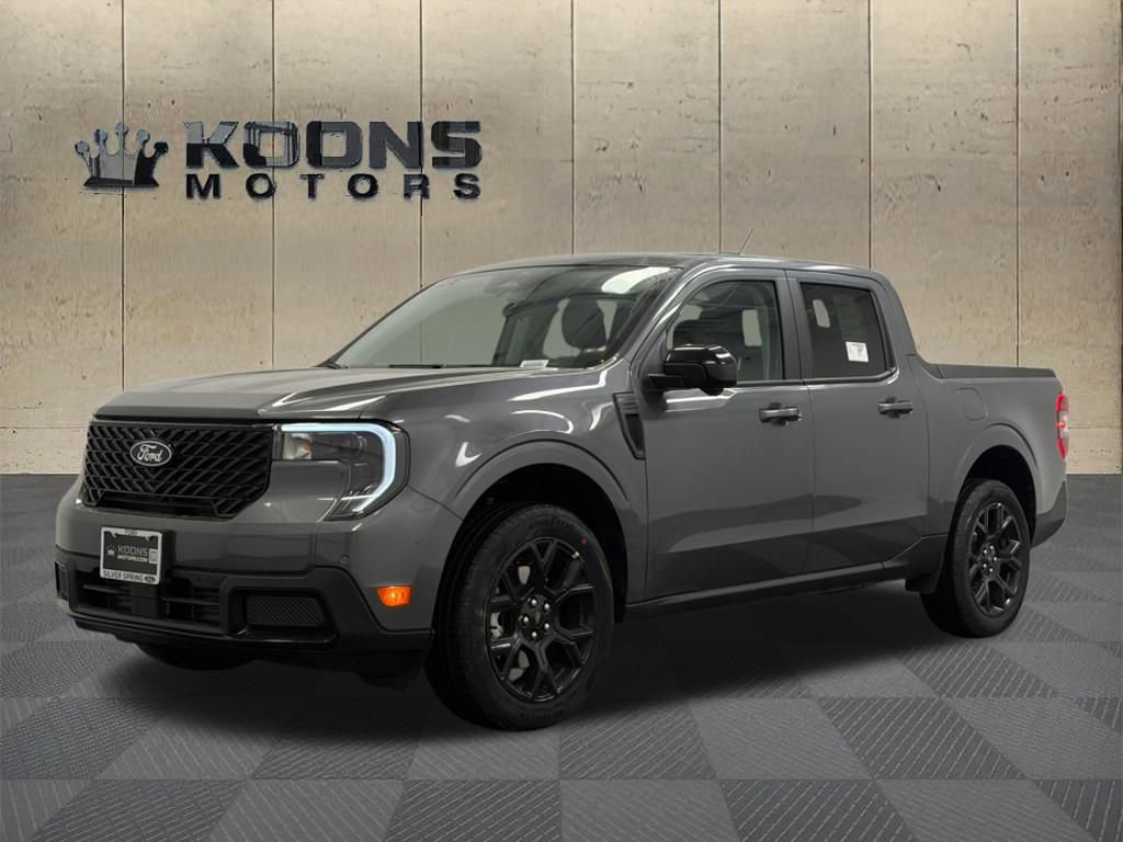 New 2026 Ford Maverick Lariat w/ Black Appearance Package