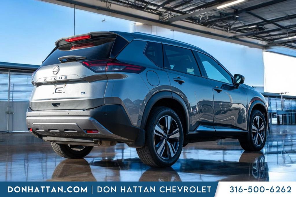 Used 2023 Nissan Rogue SL w/ SL Premium Package image 33