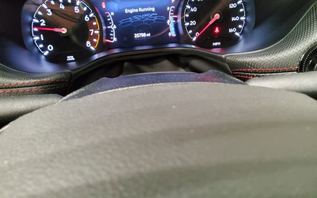 Used 2025 Jeep Compass Trailhawk AWD/4WD image 29