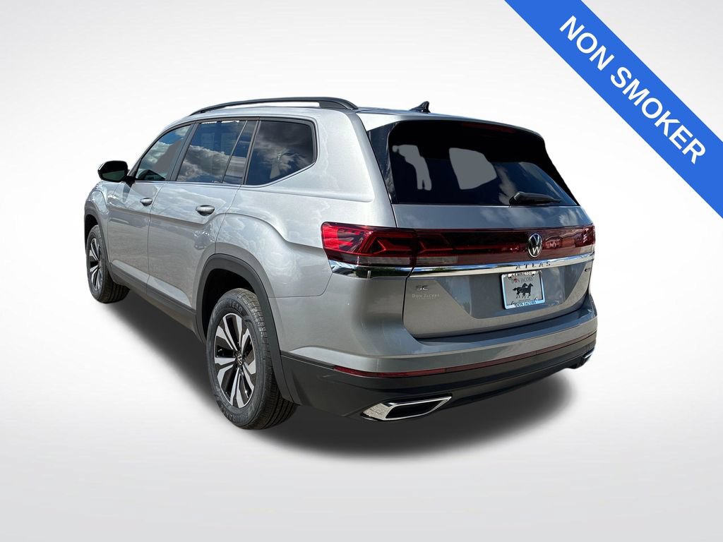 Used 2024 Volkswagen Atlas SE AWD/4WD image 5