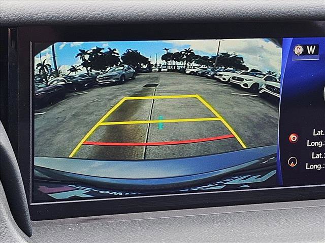 Used 2019 Lexus IS 300 AWD image 14