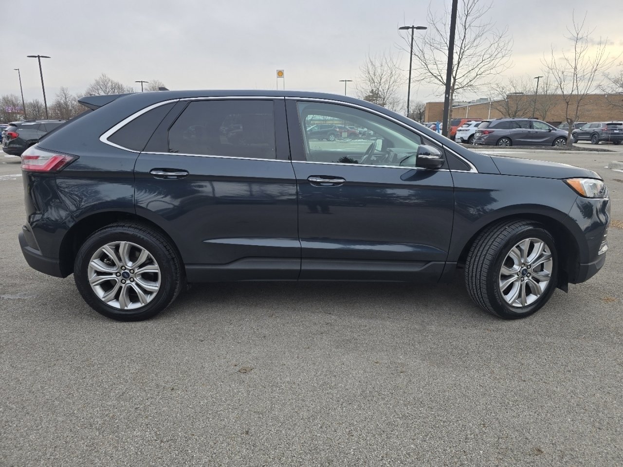 Used 2022 Ford Edge Titanium w/ Equipment Group 301A image 19