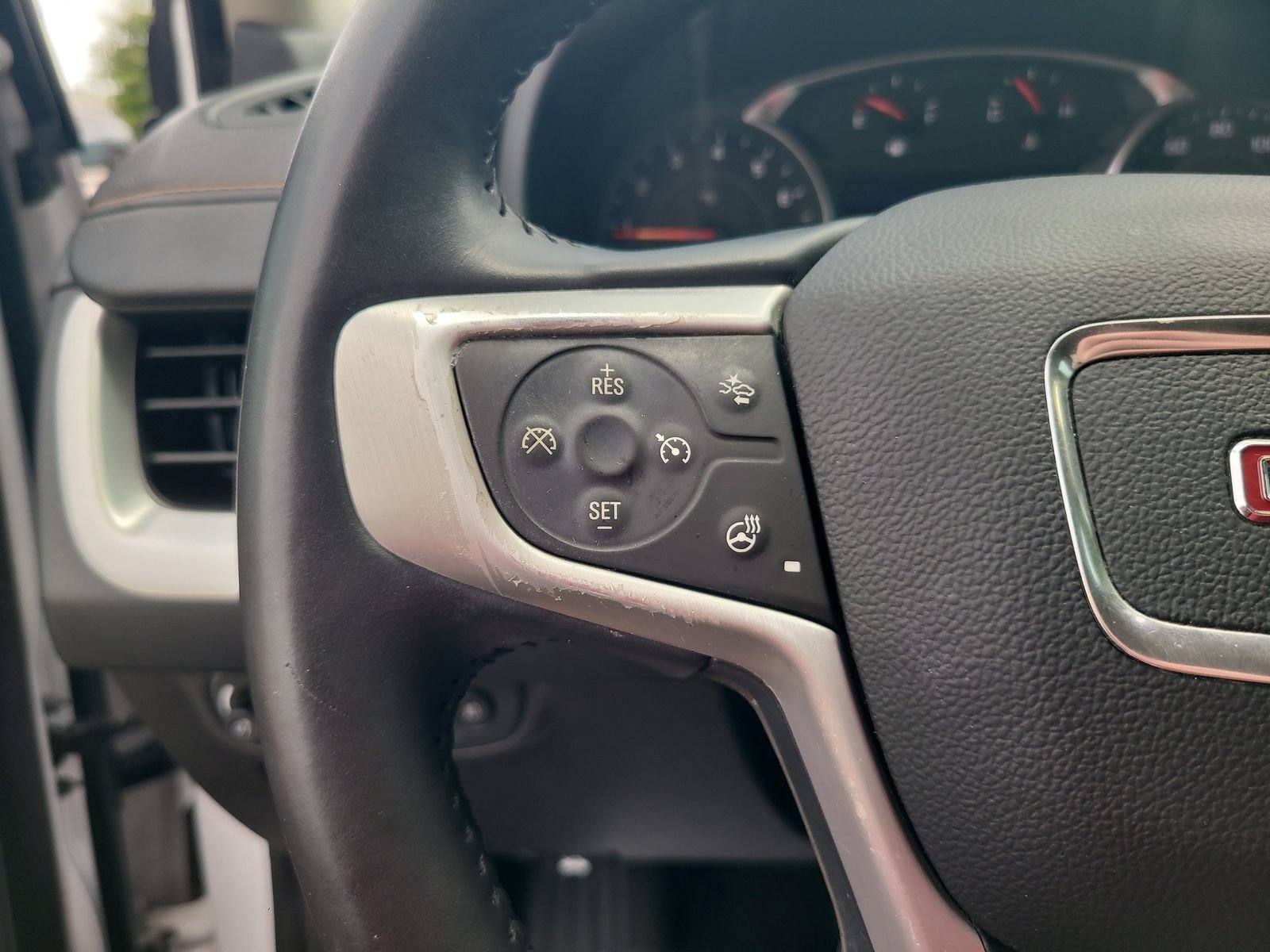 Used 2021 GMC Terrain SLT FWD image 14