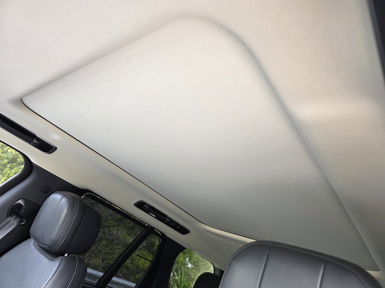 Certified 2022 Land Rover Range Rover SE image 13