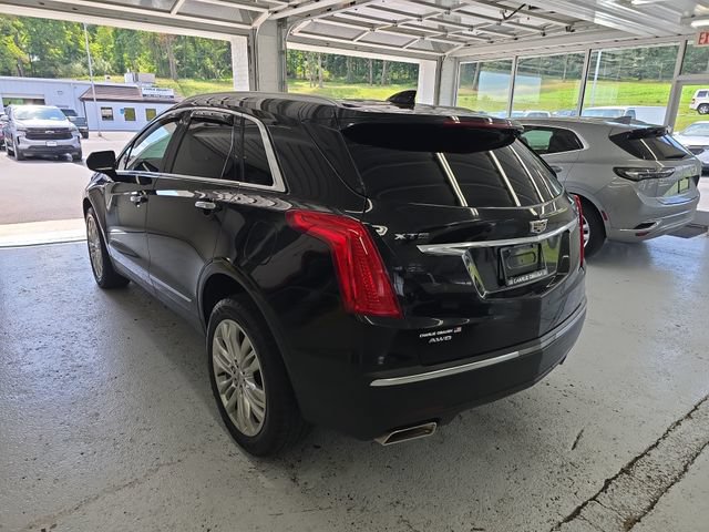 Used 2017 Cadillac XT5 Premium Luxury AWD/4WD image 3