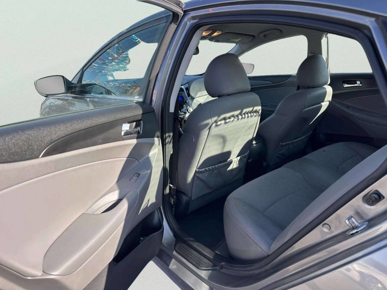 Used 2012 Hyundai Sonata SE image 17