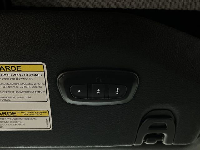 Used 2022 Jeep Gladiator Willys image 25