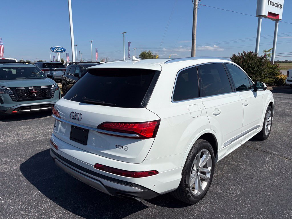 Used 2025 Audi Q7 3.0T Premium Plus AWD/4WD image 5
