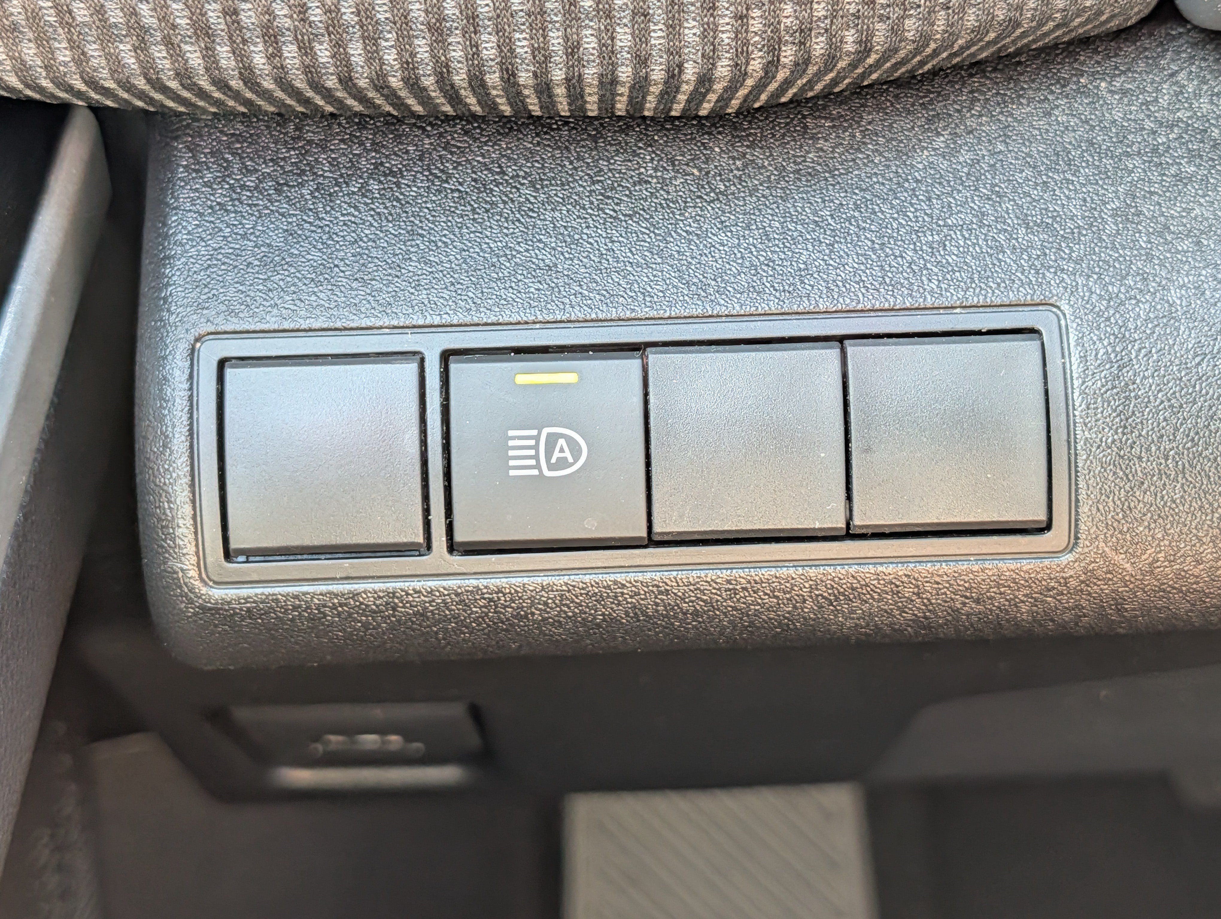Used 2023 Toyota bZ4X AWD w/ Weather Package image 26