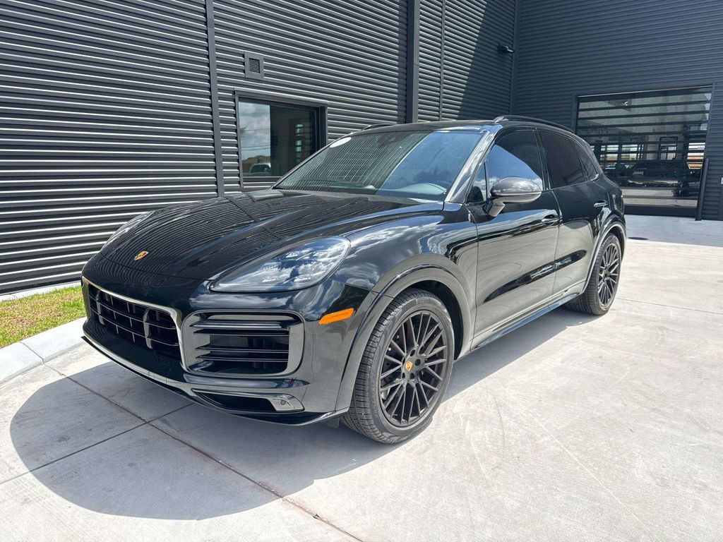 Certified 2023 Porsche Cayenne GTS AWD/4WD image 1