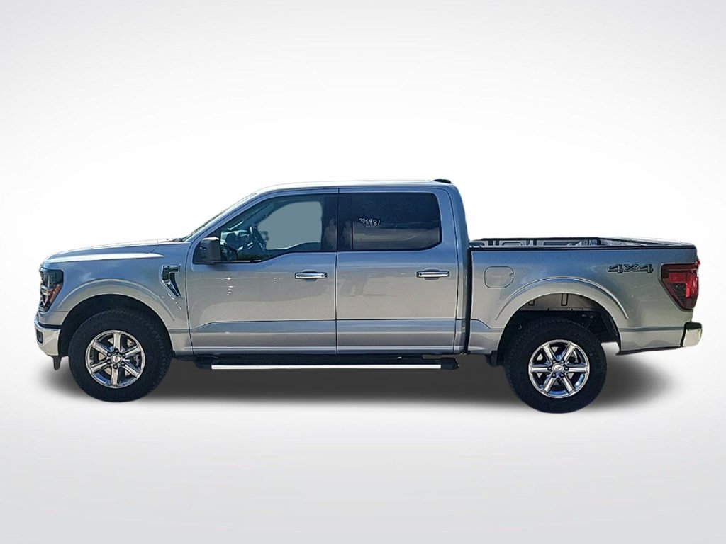 Used 2025 Ford F150 XLT w/ Equipment Group 301A Standard AWD/4WD image 8