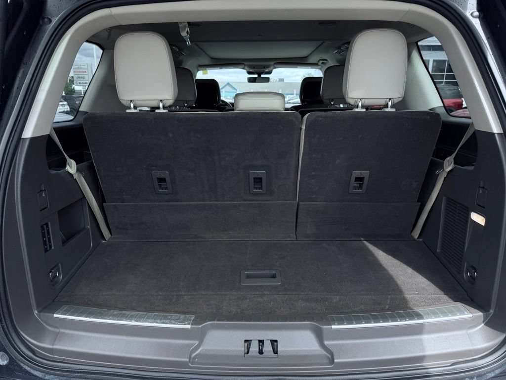 Used 2022 Lincoln Navigator 4WD image 12
