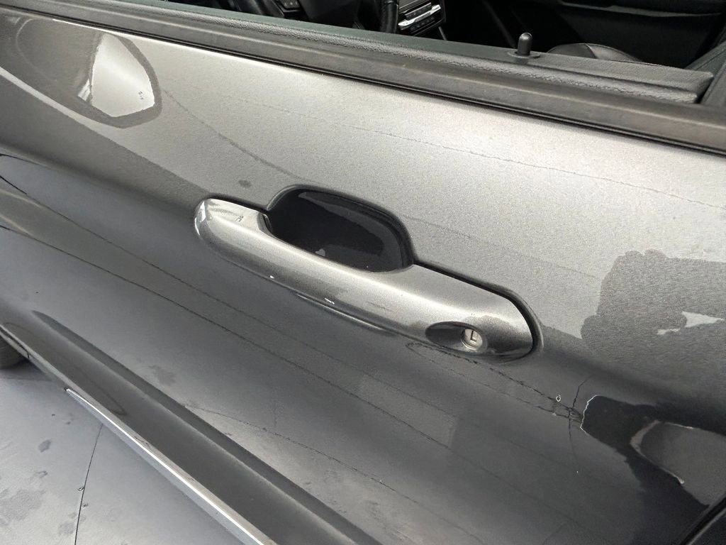 Used 2020 Ford Explorer XLT w/ Equipment Group 202A image 34