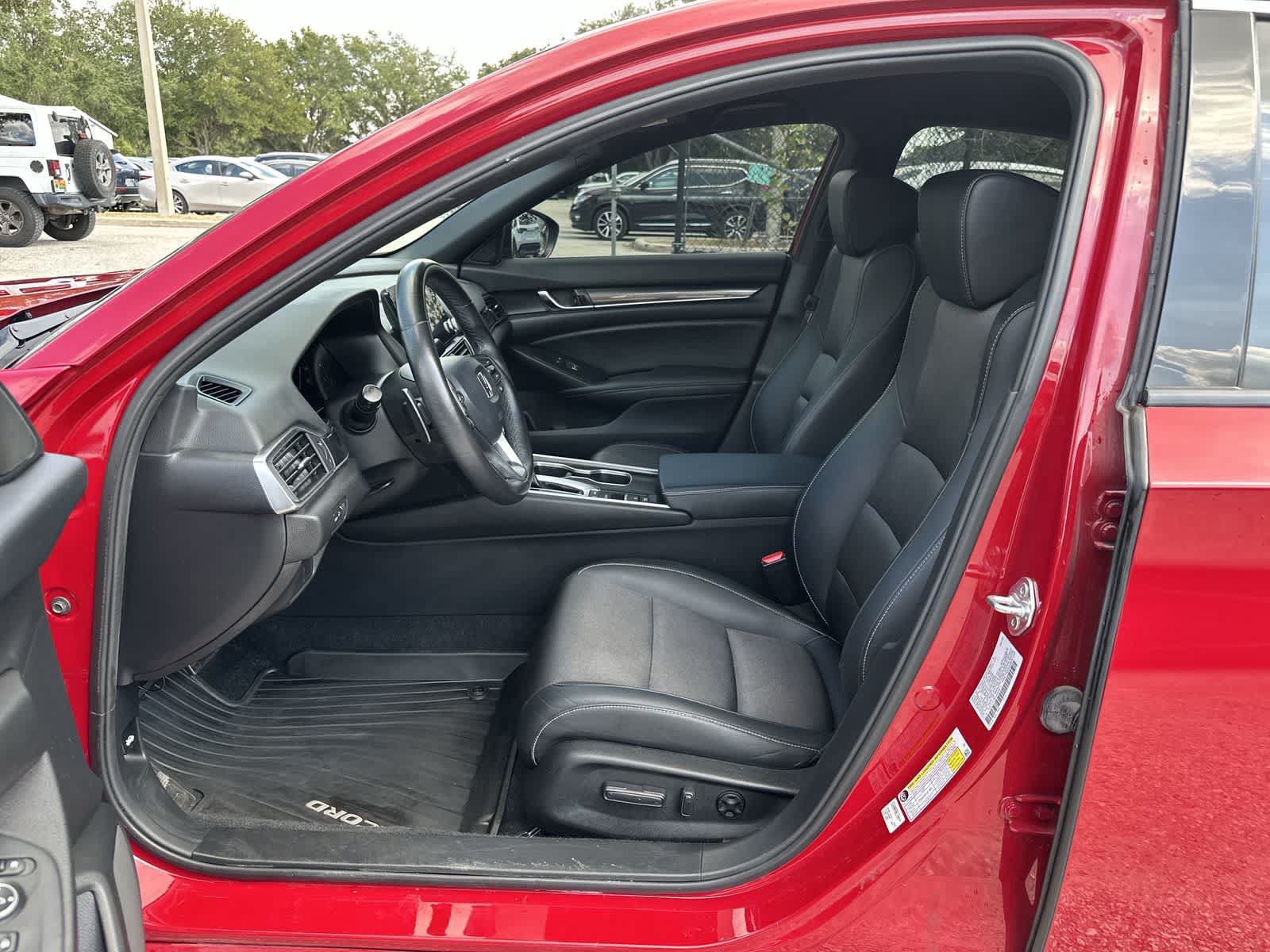 Used 2022 Honda Accord Sport image 2