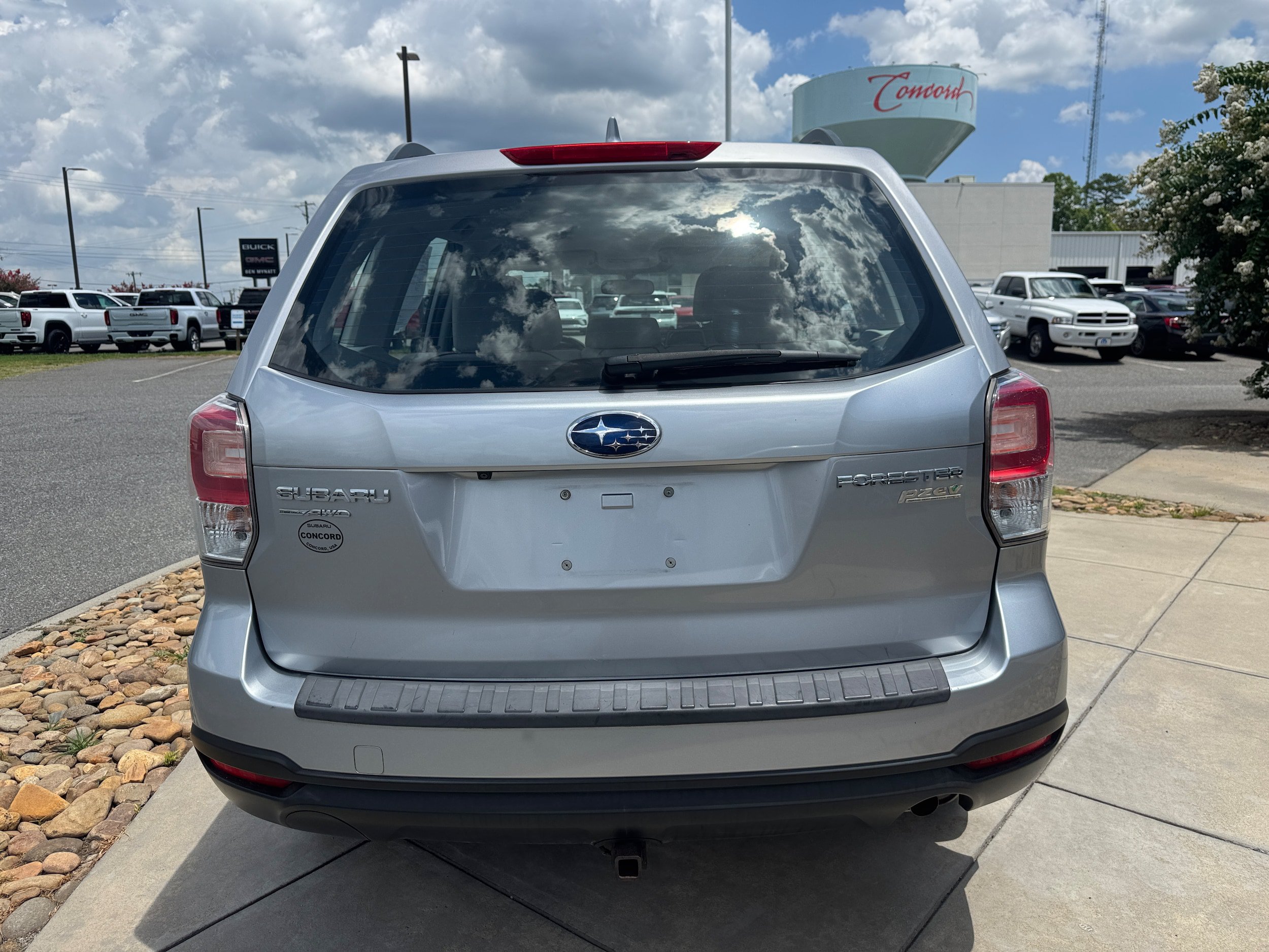 Used 2017 Subaru Forester 2.5i w/ Protection Package #1 AWD/4WD image 7