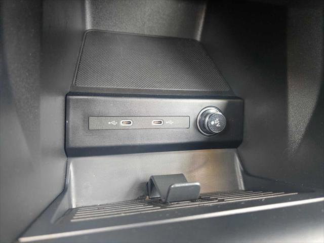 Used 2024 Audi Q4 e-tron Premium Plus w/ Premium Plus image 33