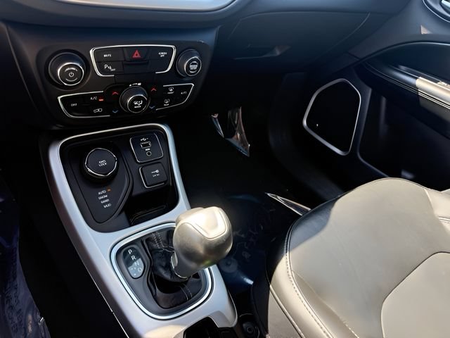 Used 2020 Jeep Compass High Altitude AWD/4WD image 21
