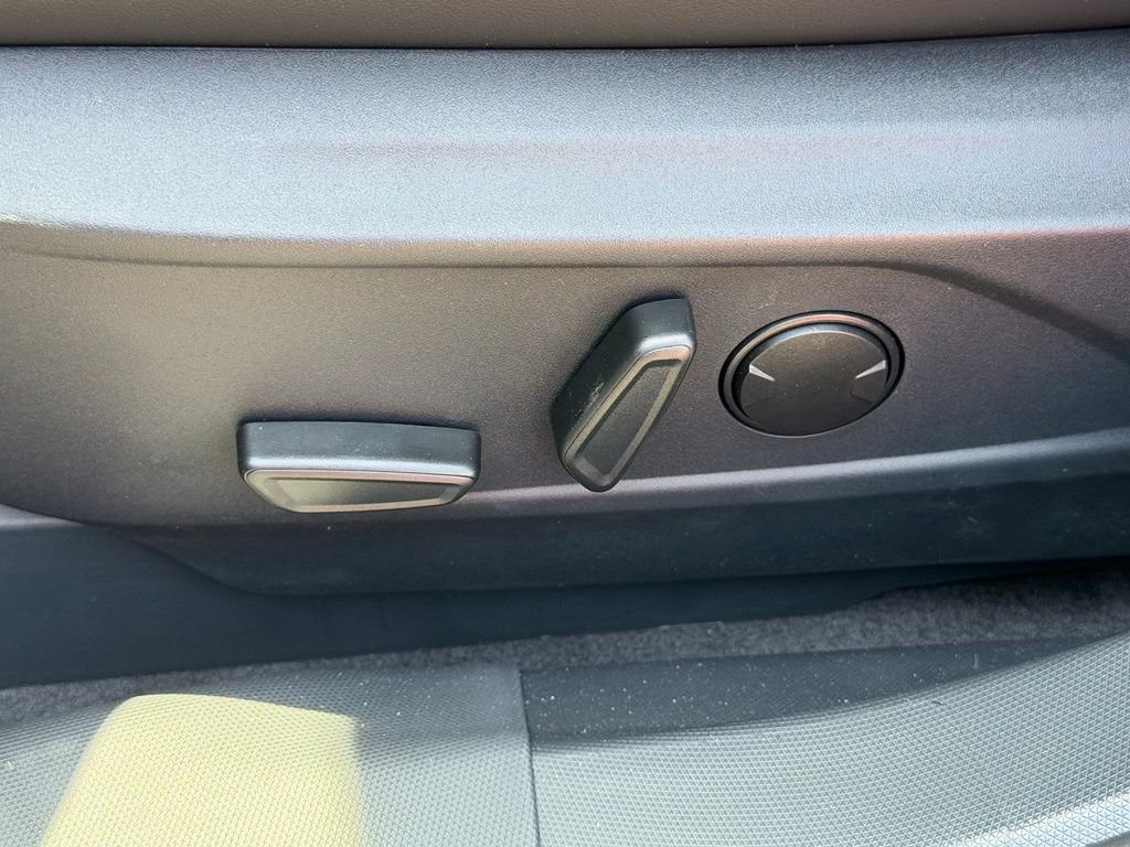 New 2026 Ford Mustang Mach-E Select AWD/4WD image 21