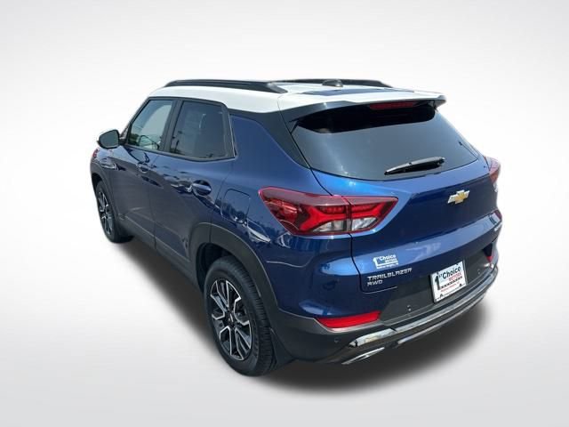 Used 2022 Chevrolet TrailBlazer ACTIV w/ Sun and Liftgate Package image 3