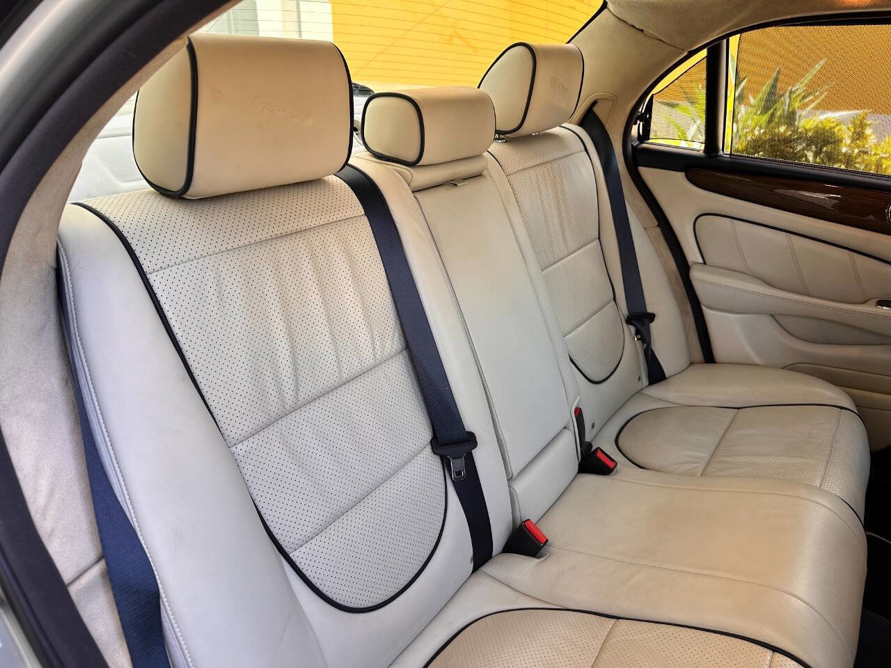 Used 2009 Jaguar XJ Vanden Plas Super V8 Portfolio image 72