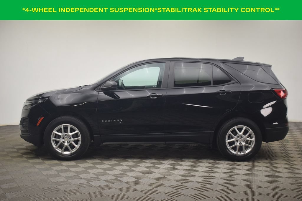 Used 2023 Chevrolet Equinox LS w/ LS Convenience Package AWD/4WD image 11