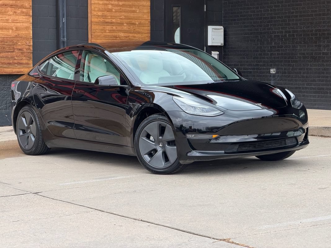 Used 2022 Tesla Model 3 Long Range AWD/4WD image 6