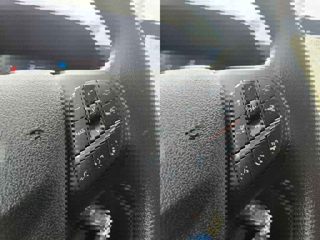 New 2026 Ford Maverick XL image 17