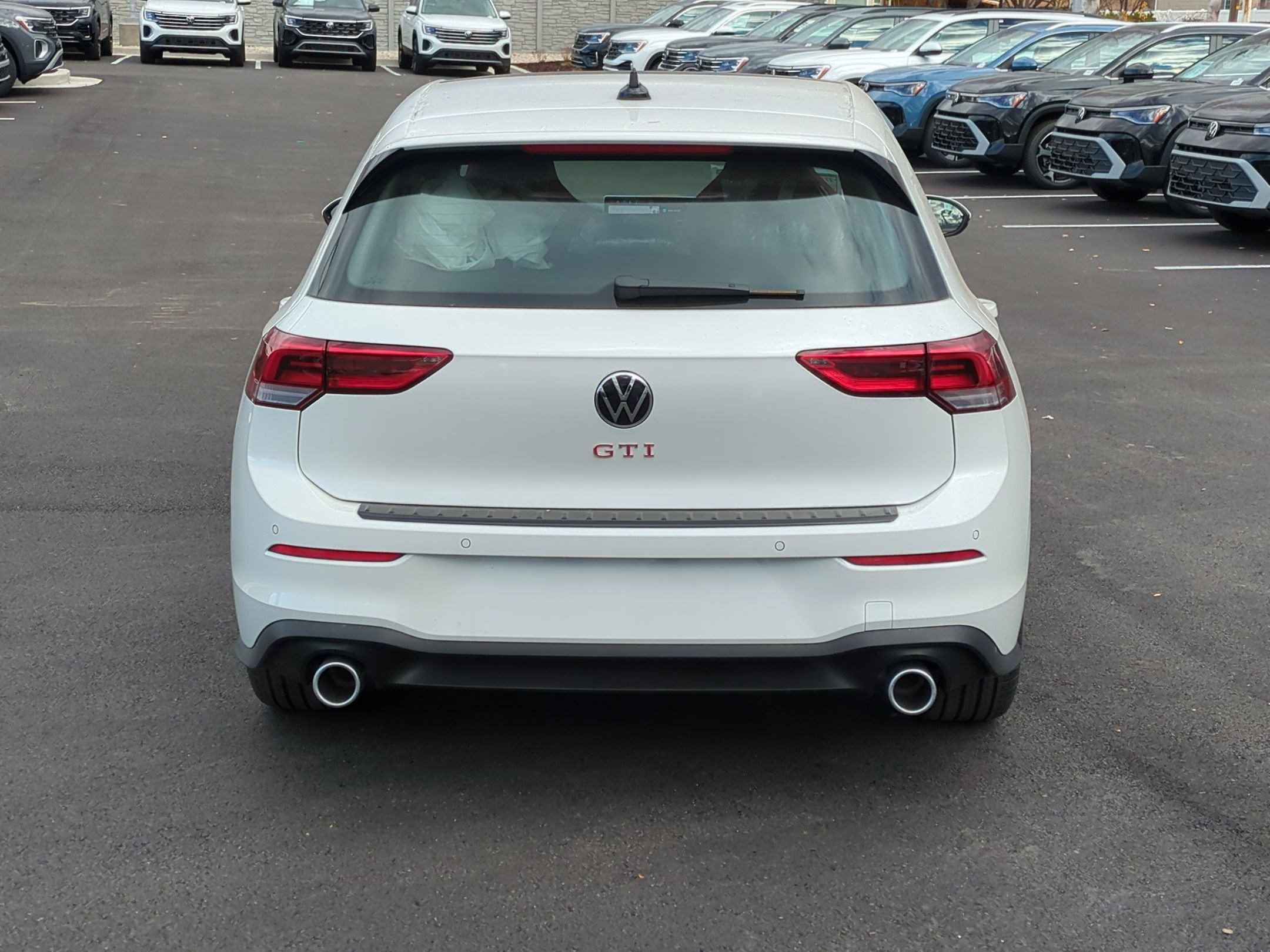 New 2026 Volkswagen GTI SE image 7