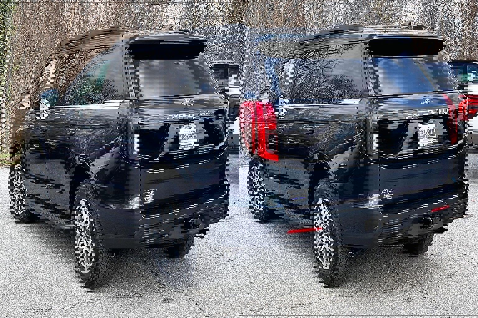 New 2026 Ford Expedition Active image 3