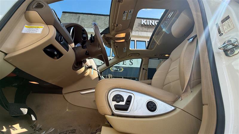 Used 2011 Mercedes-Benz ML 350 4MATIC image 11