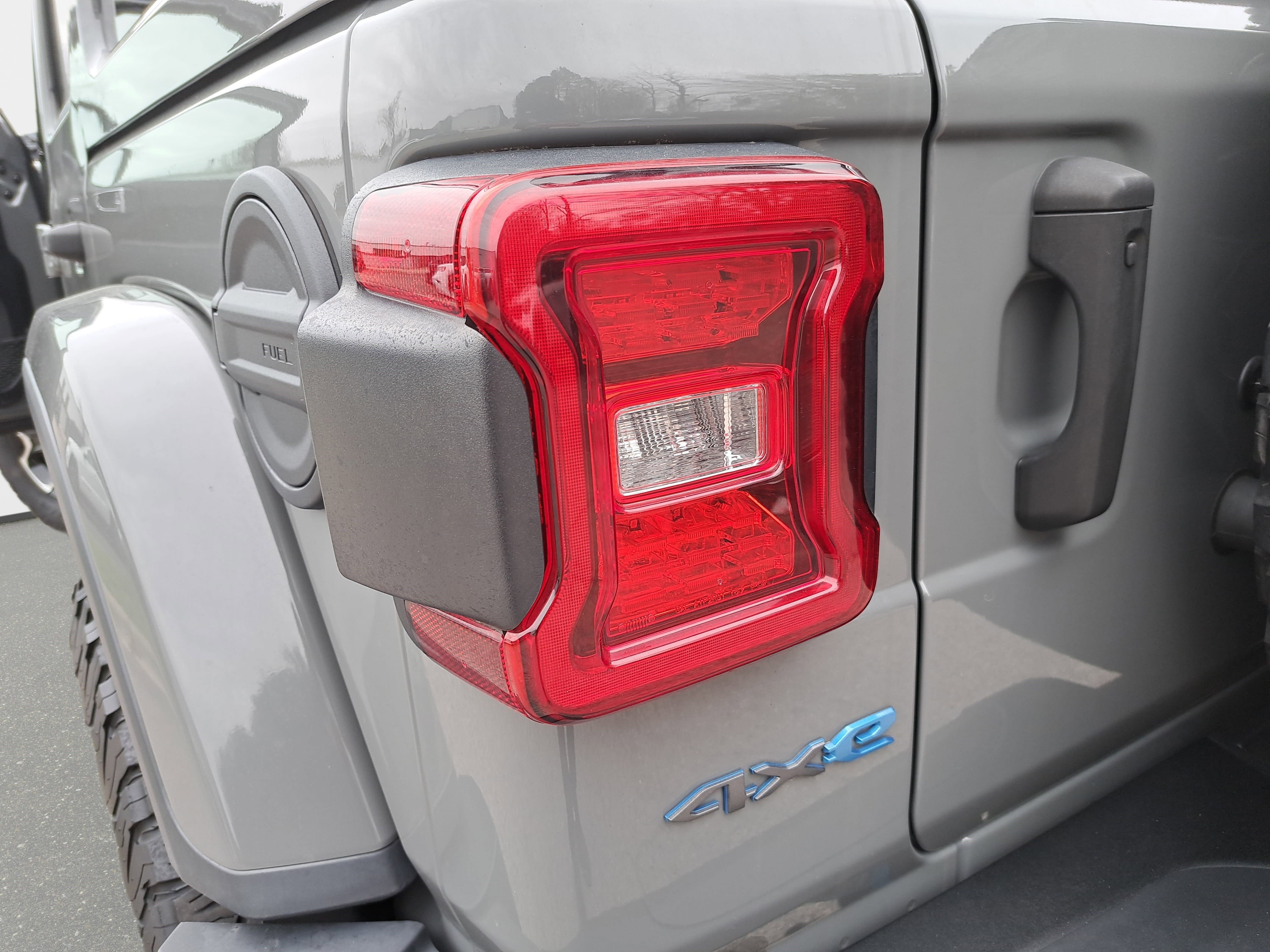 Used 2021 Jeep Wrangler Unlimited Rubicon 4xe w/ Steel Bumper Group image 33