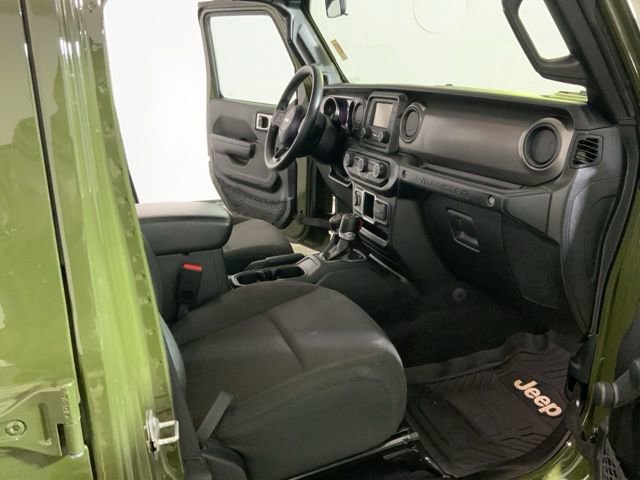 Used 2021 Jeep Wrangler Unlimited Sport image 24