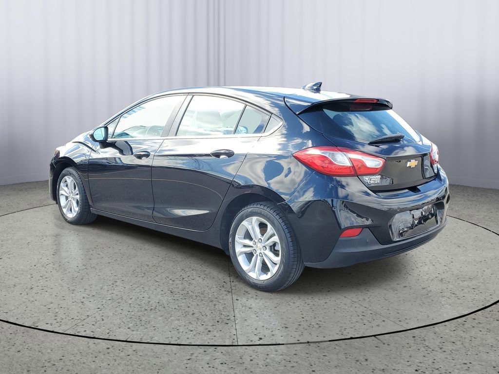 Used 2019 Chevrolet Cruze Diesel image 4