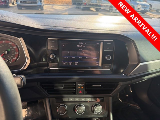 Used 2019 Volkswagen Jetta S w/ Driver Assistance Package image 9