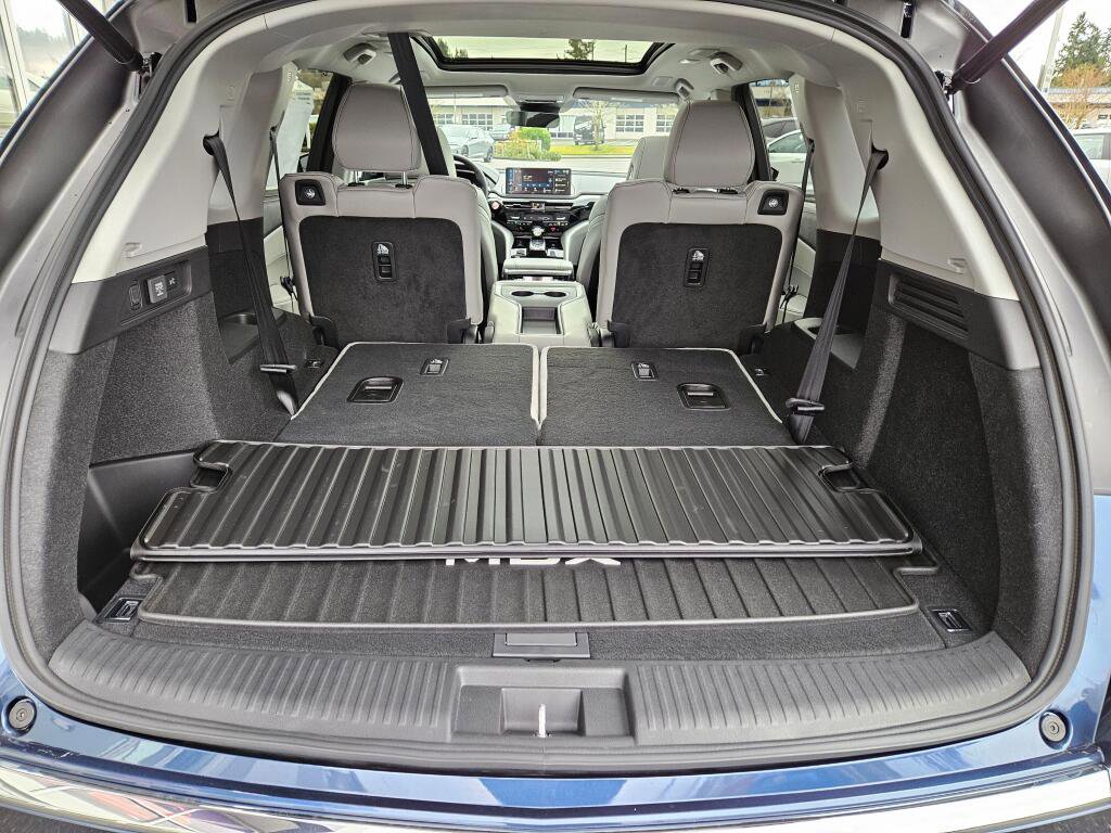 New 2026 Acura MDX SH-AWD w/Tech image 11