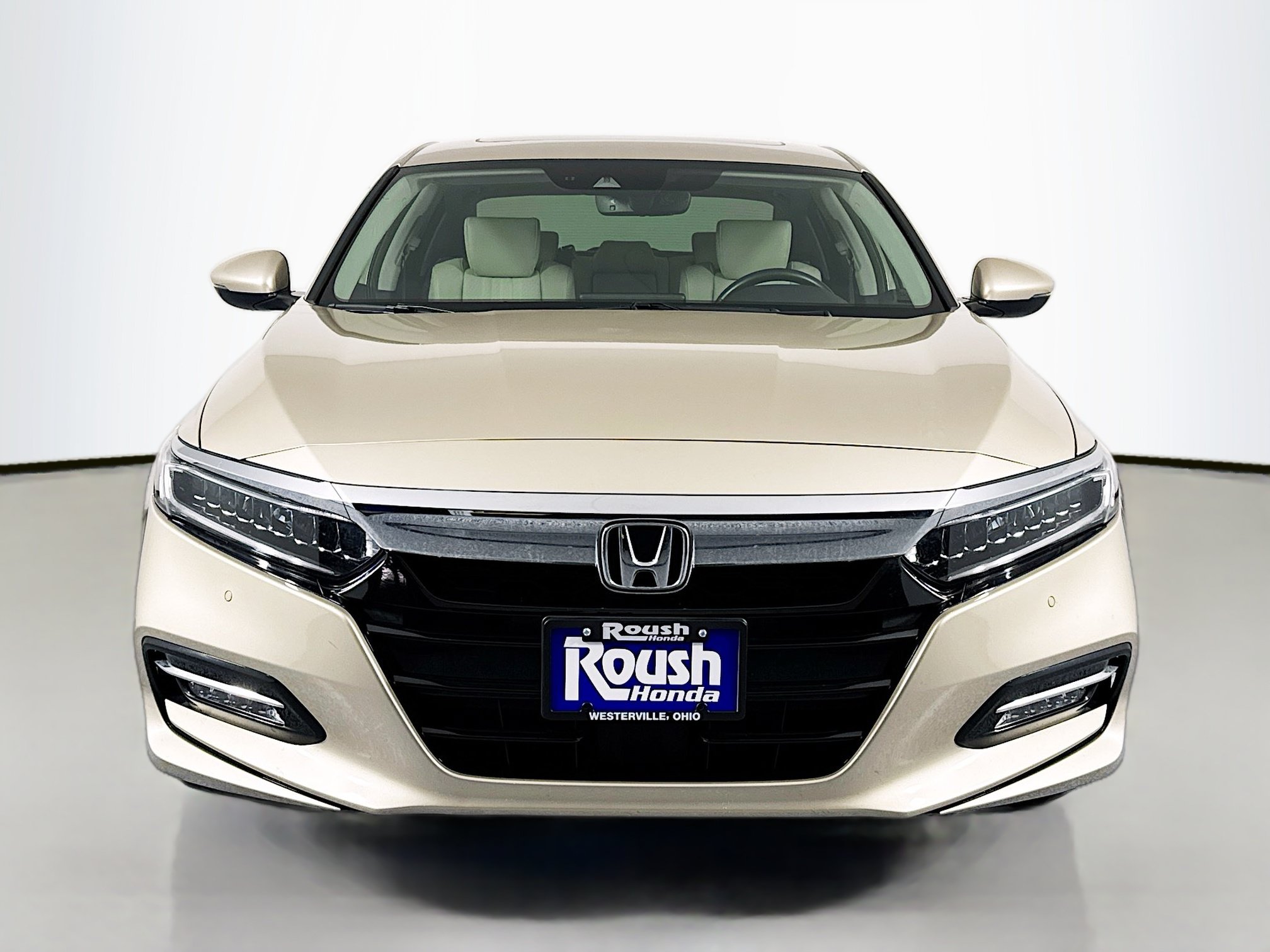 Certified 2019 Honda Accord Touring image 2