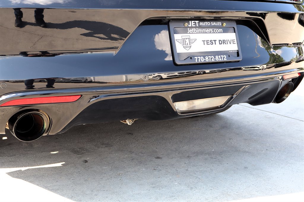 Used 2017 Ford Mustang GT w/ GT Performance Package RWD image 13