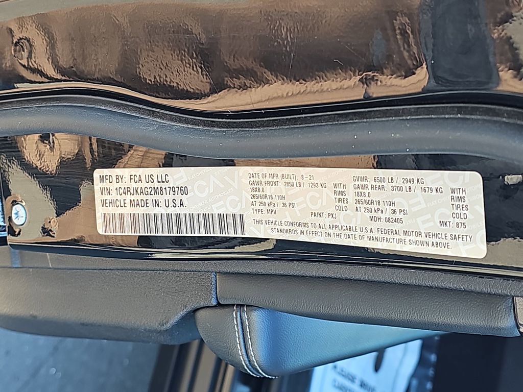 Used 2021 Jeep Grand Cherokee L Laredo w/ Luxury Tech Group I image 38