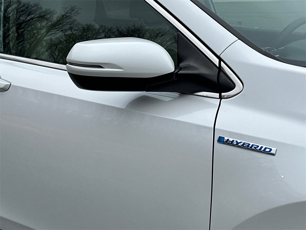 Used 2022 Honda CR-V Touring image 10